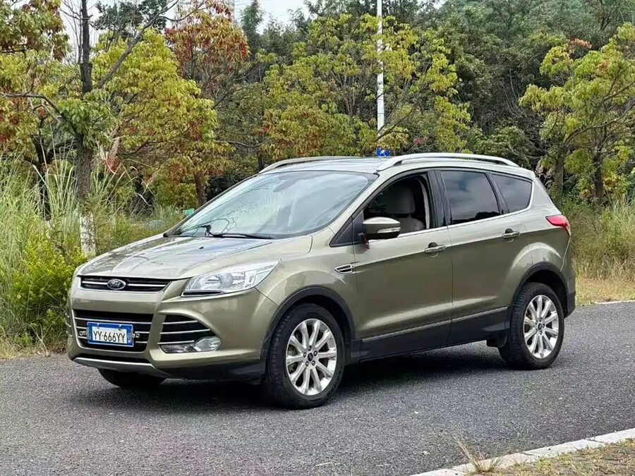 Ford Kuga, 2013 — фото продавца с che168