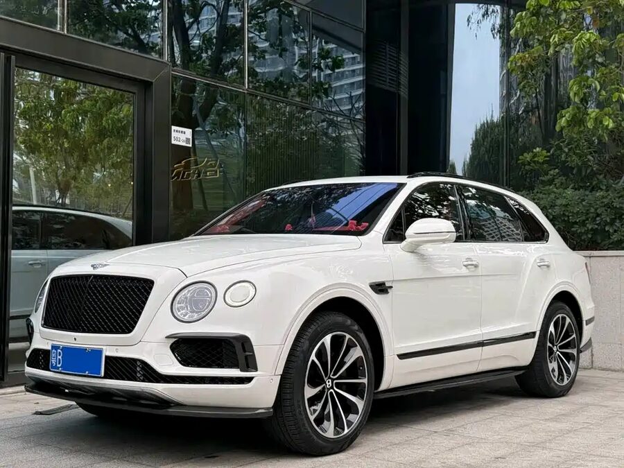 Bentley Bentayga, 2017 — фото продавца с che168