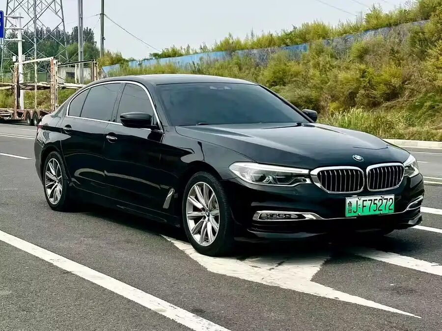 BMW 5 Series New Energy, 2018 — фото продавца с che168