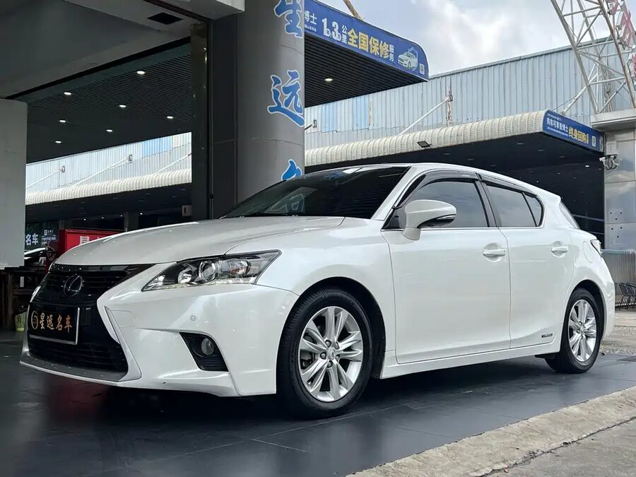 Lexus CT, 2014 — фото продавца с che168