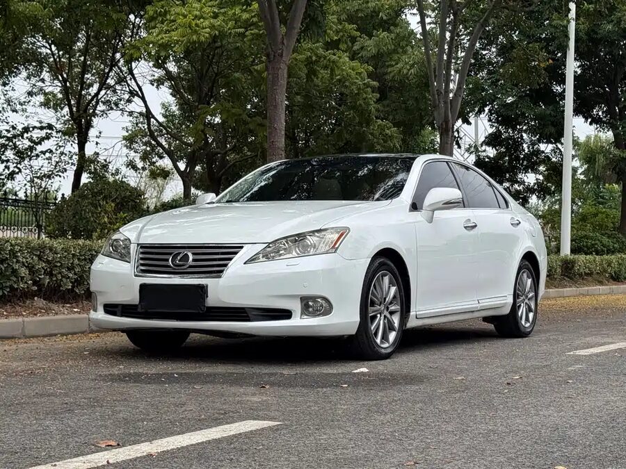 Lexus ES, 2011 — фото продавца с che168