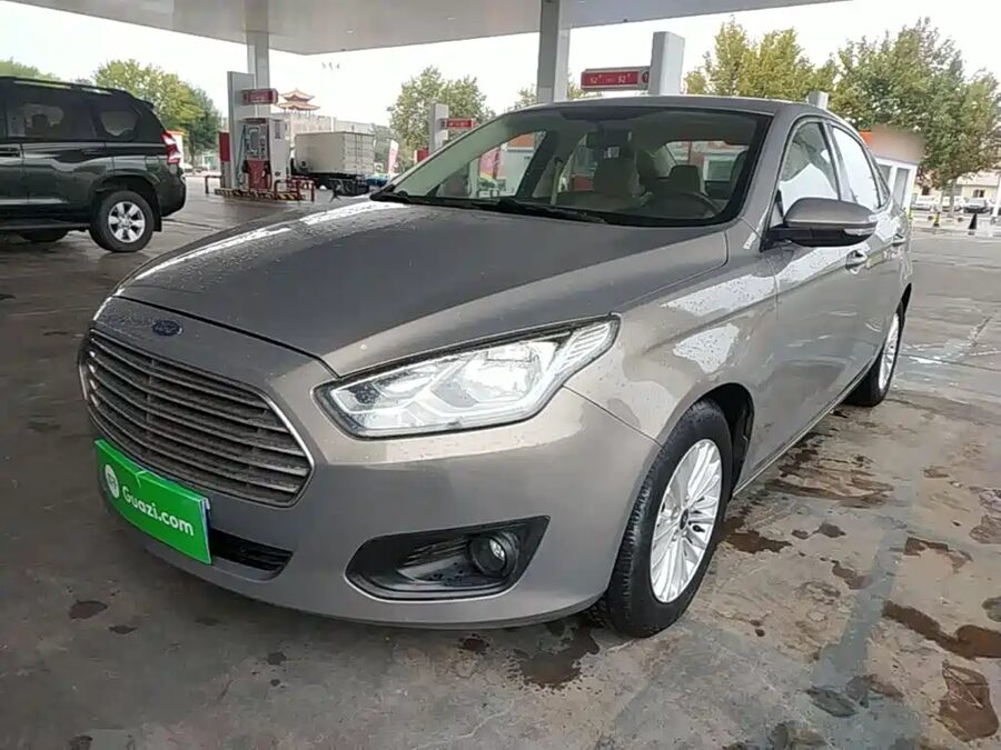 Ford Escort, 2015 — фото продавца с che168