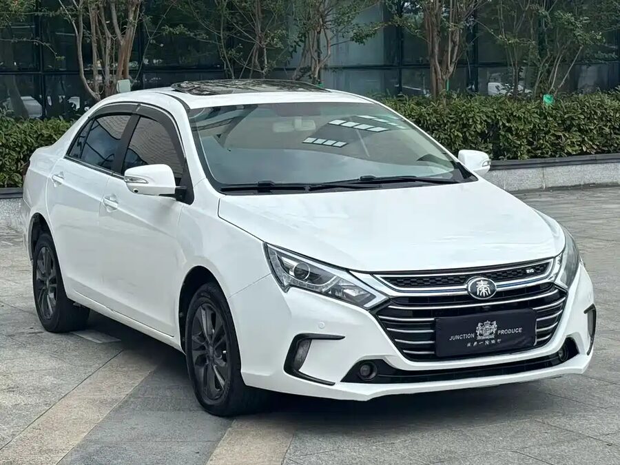 BYD Qin NEV, 2018 — фото продавца с che168