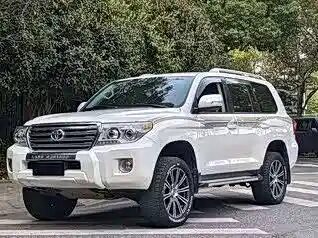 Toyota Land Cruiser, 2015 — фото продавца с che168