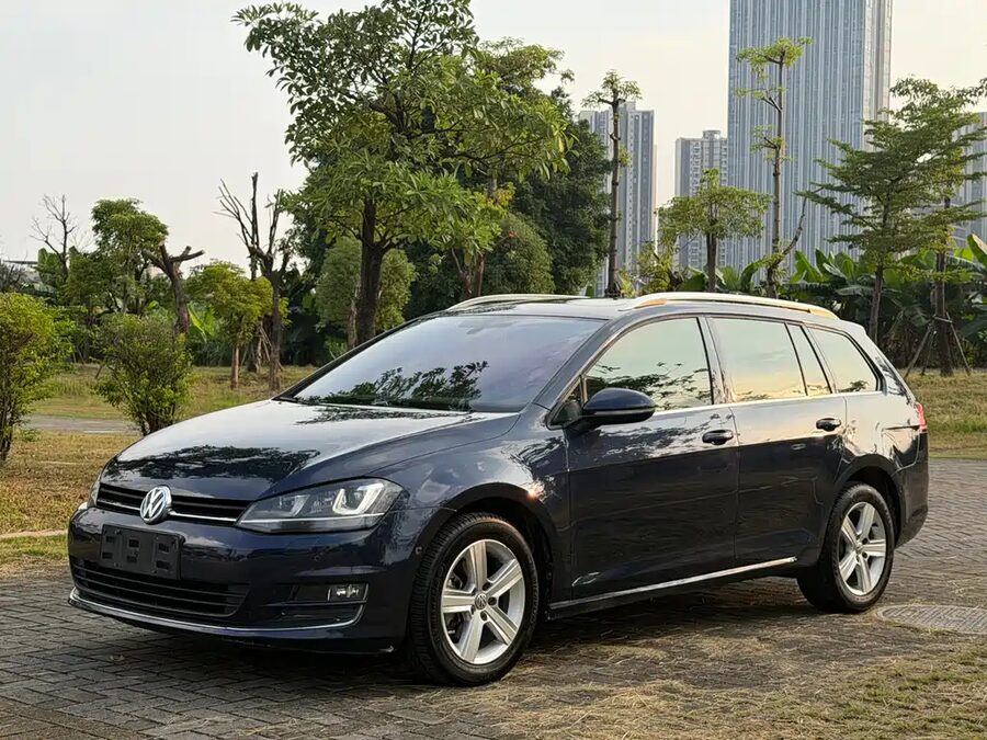 Volkswagen Golf (Import), 2014 — фото продавца с che168