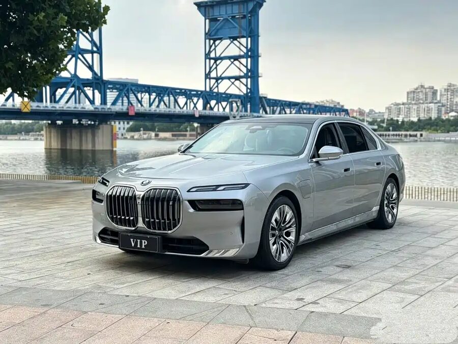 BMW i7, 2023 — фото продавца с che168