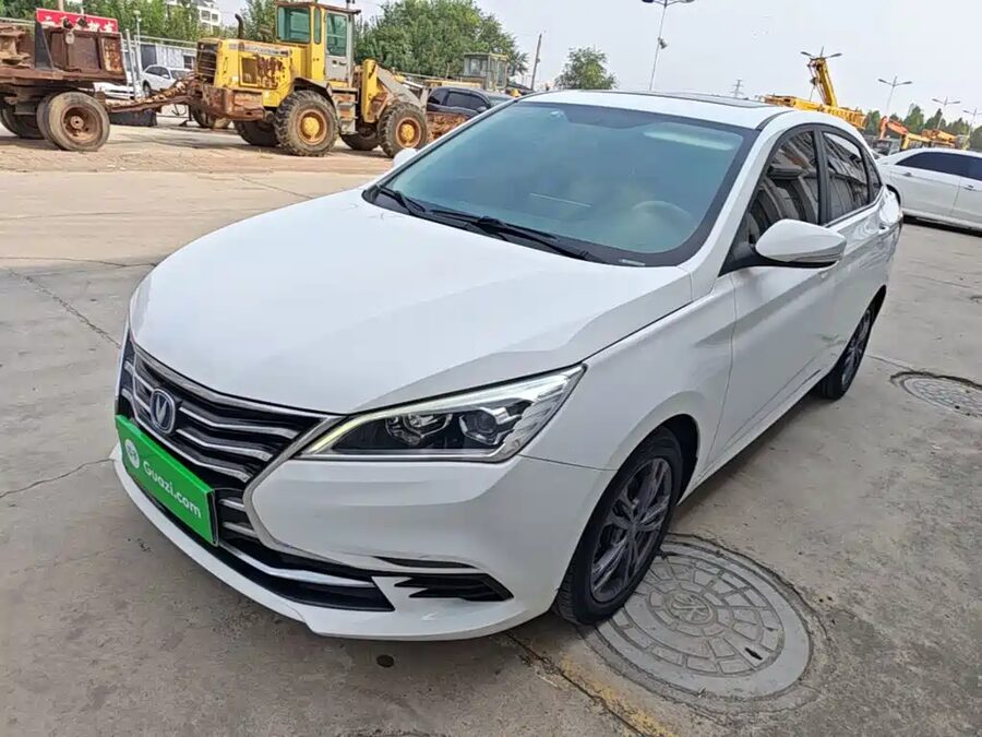 Changan Eado DT, 2019 — фото продавца с che168
