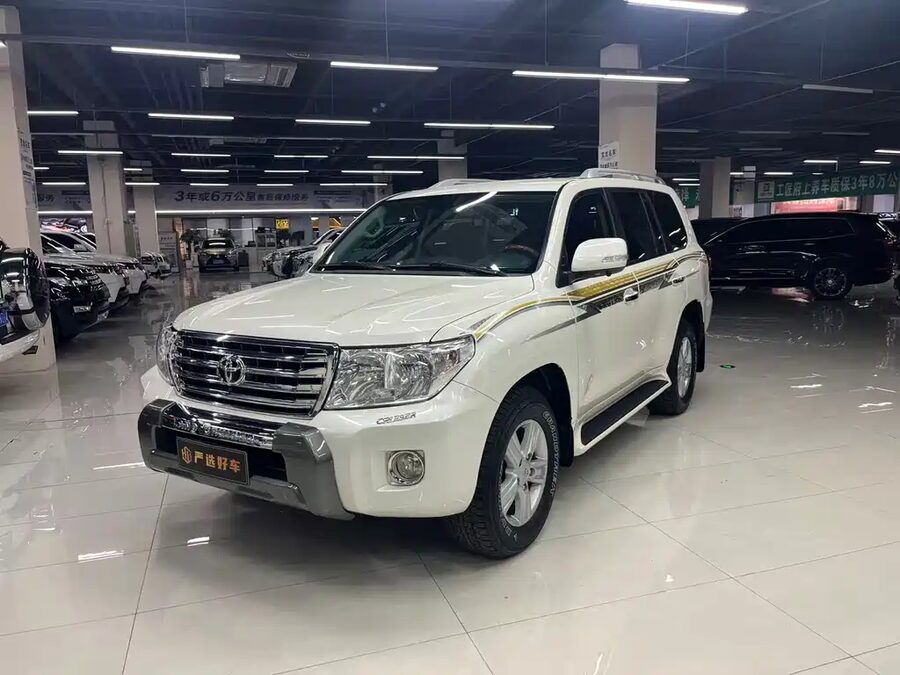 Toyota Land Cruiser, 2015 — фото продавца с che168