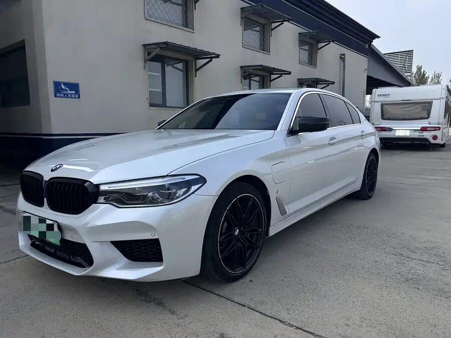 BMW 5 Series New Energy, 2018 — фото продавца с che168
