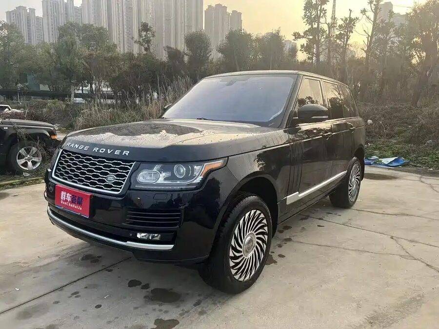 Land Rover Range Rover, 2015 — фото продавца с che168