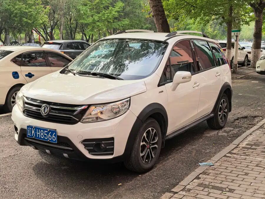 Fengxing X3, 2016 — фото продавца с che168