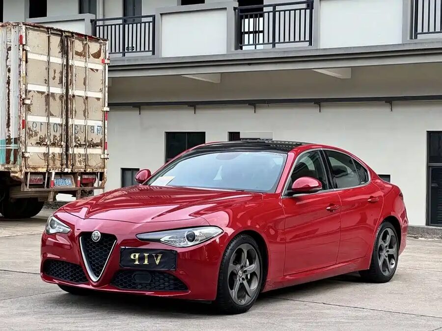 Alfa Romeo Giulia, 2017 — фото продавца с che168