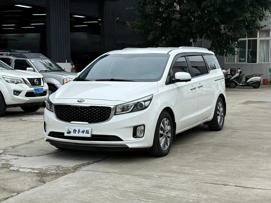 Kia Carnival, 2017 — фото продавца с che168