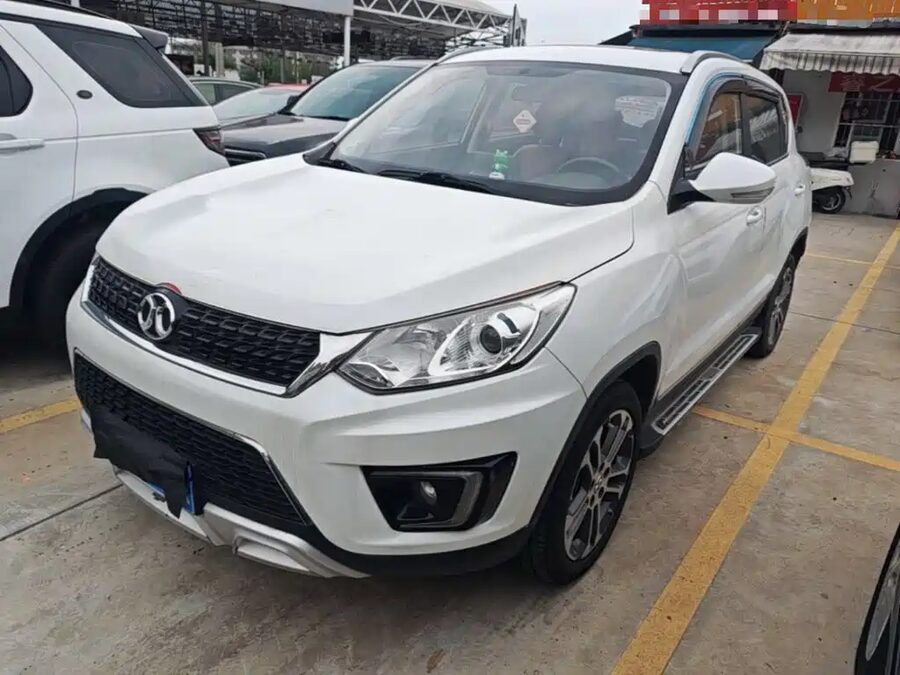 BAIC Senova X35, 2018 — фото продавца с che168