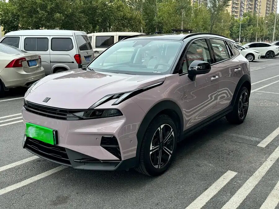 Lynk & Co 06 EM-P, 2025 — фото продавца с che168