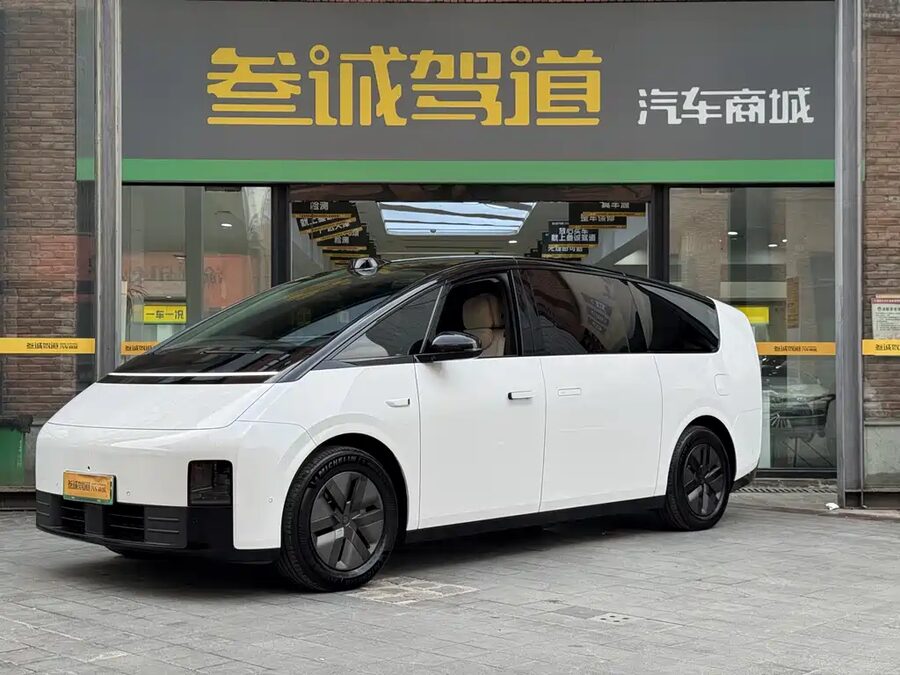 Li Auto Li MEGA, 2024 — фото продавца с che168