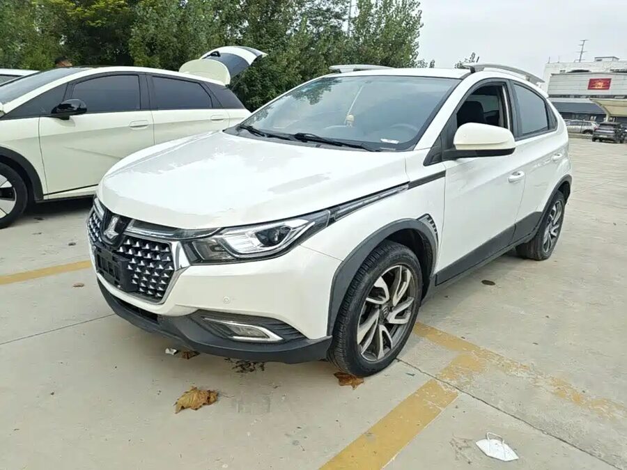 Luxgen U5 SUV, 2018 — фото продавца с che168