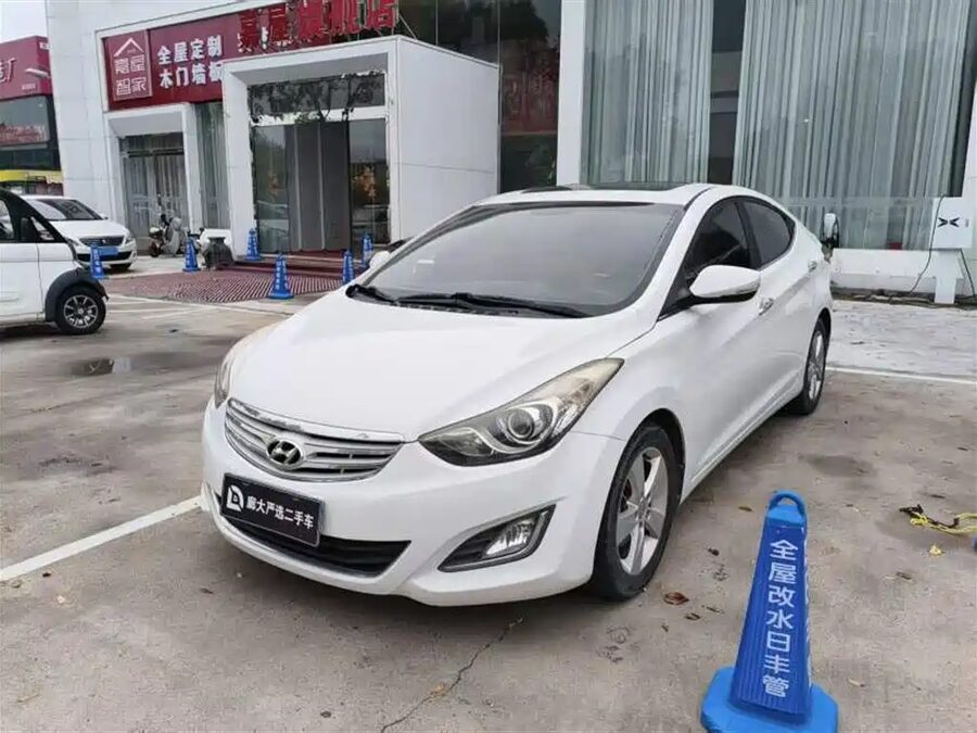 Hyundai Elantra Langdong, 2014 — фото продавца с che168