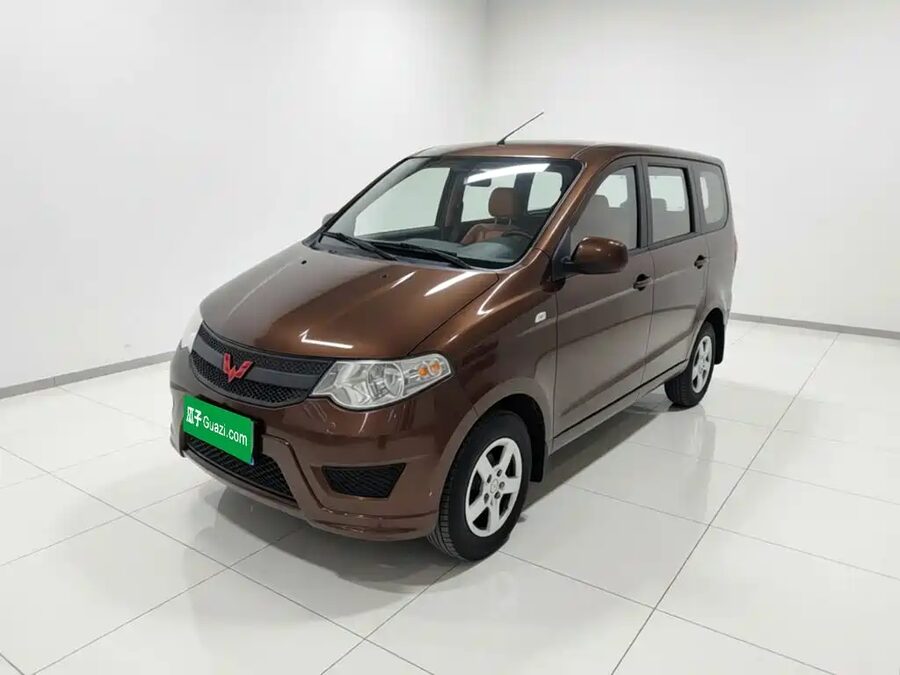 Wuling Hongguang, 2017 — фото продавца с che168
