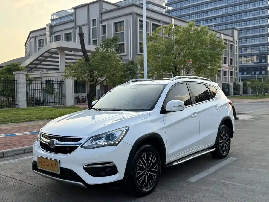 BYD New Energy, 2018 — фото продавца с che168