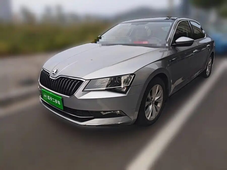 Skoda Superb, 2017 — фото продавца с che168
