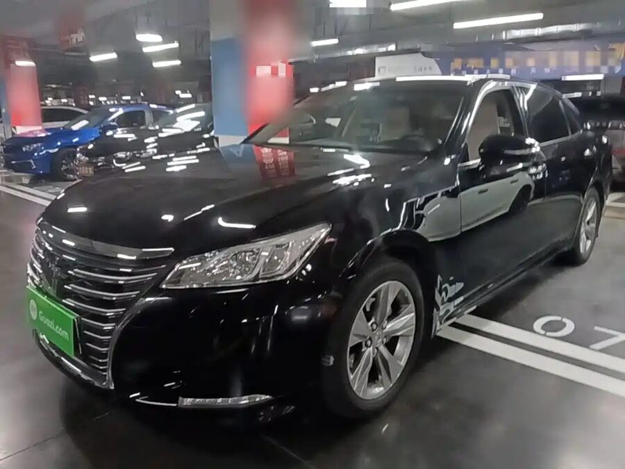 Toyota Crown, 2017 — фото продавца с che168
