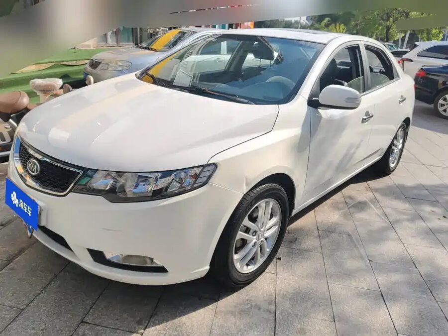 Kia Forte, 2012 — фото продавца с che168