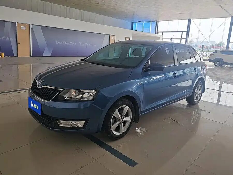 Skoda Rapid Spaceback, 2014 — фото продавца с che168