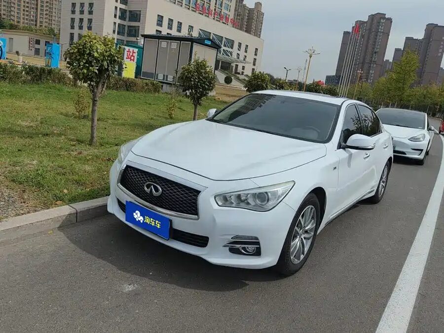 Infiniti Q50L, 2015 — фото продавца с che168