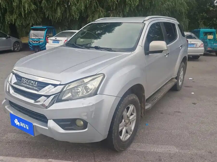 Isuzu MU-X, 2016 — фото продавца с che168