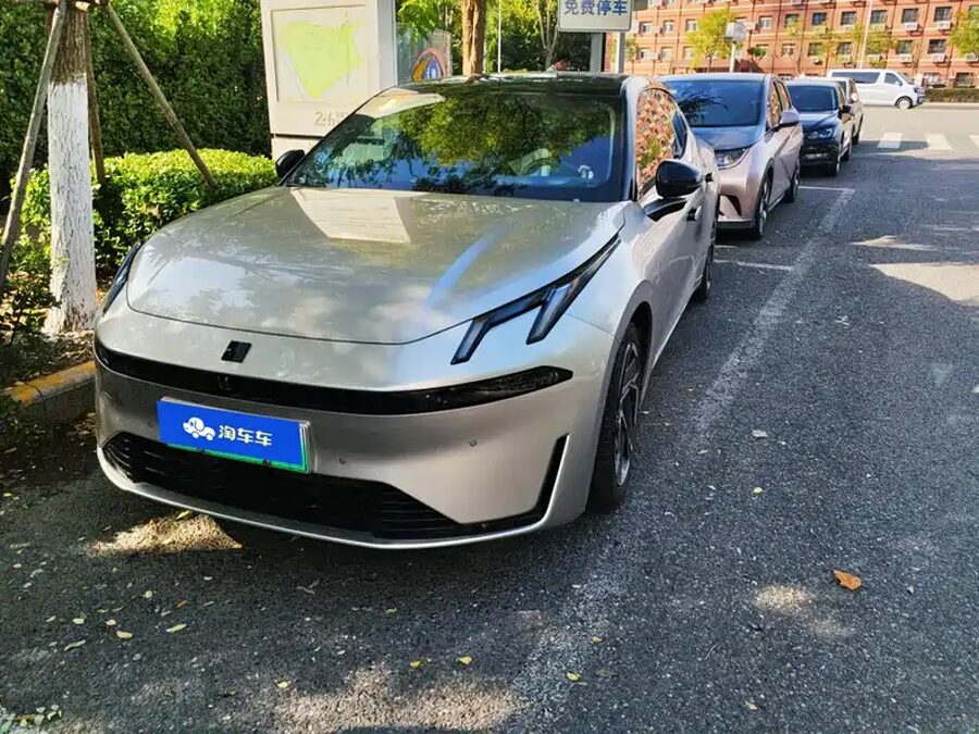 Lynk & Co 07 EM-P, 2025 — фото продавца с che168