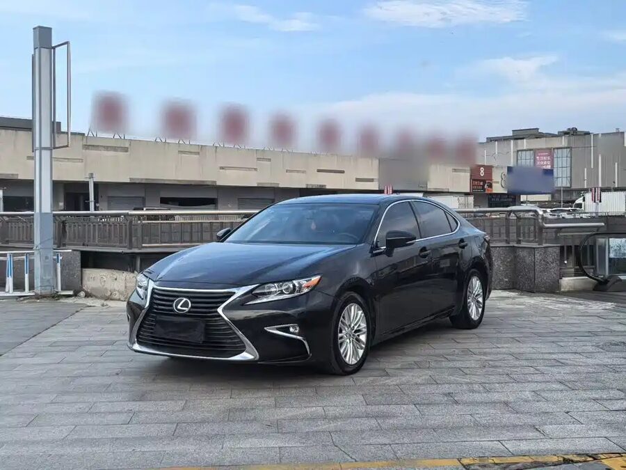 Lexus ES, 2016 — фото продавца с che168