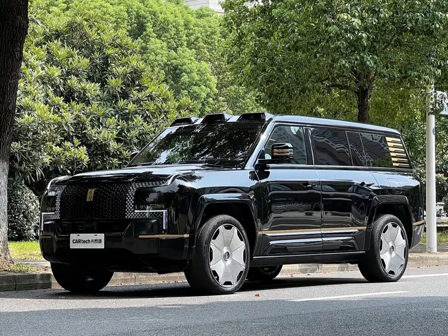 Yangwang Yangwang U8 L, 2025 — фото продавца с che168