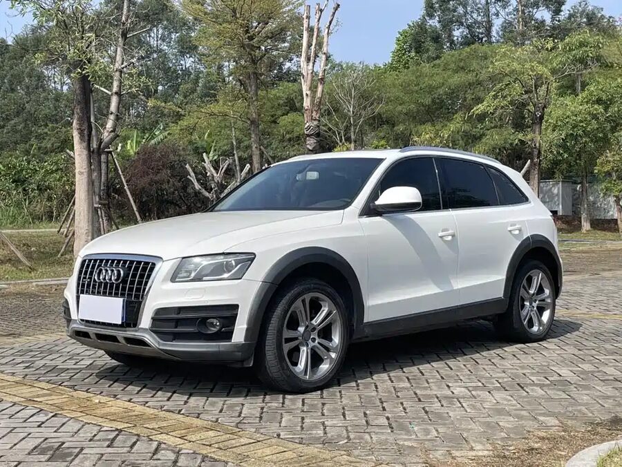 Audi Q5 (Import), 2011 — фото продавца с che168