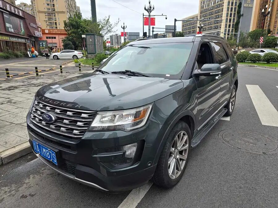 Ford Explorer (Import), 2016 — фото продавца с che168