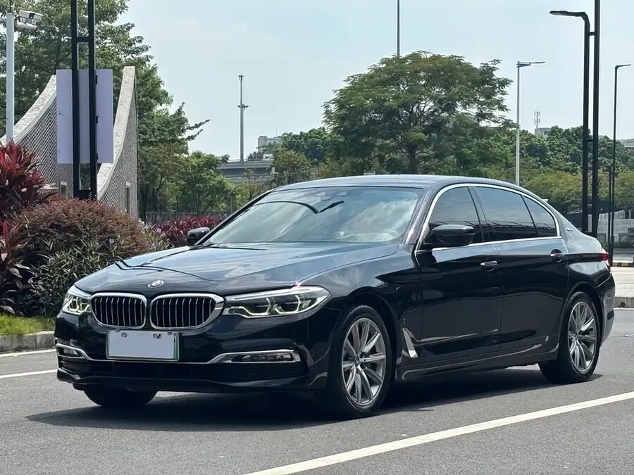 BMW 5 Series New Energy, 2018 — фото продавца с che168