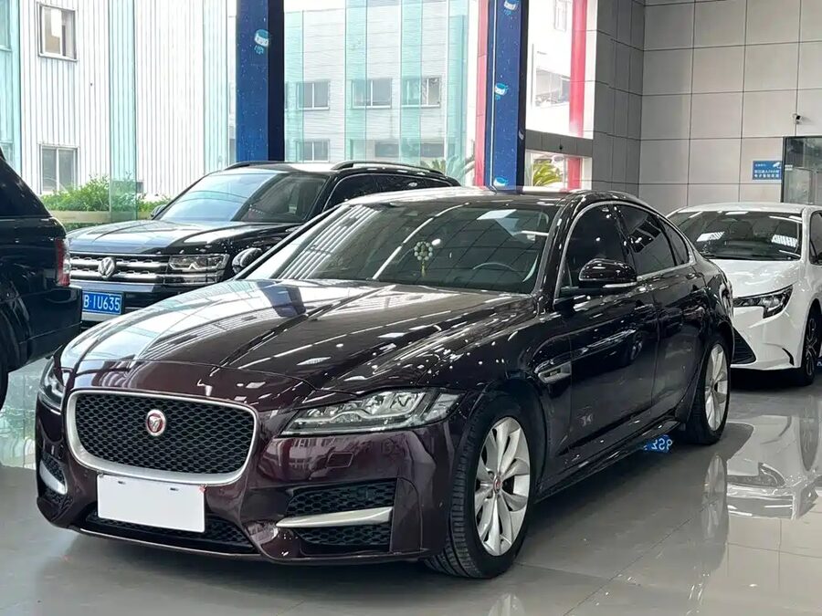 Jaguar XFL, 2016 — фото продавца с che168