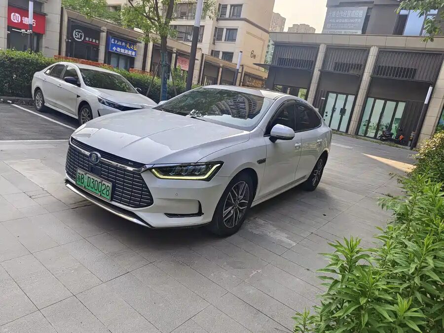 BYD Qin Pro NEV, 2018 — фото продавца с che168