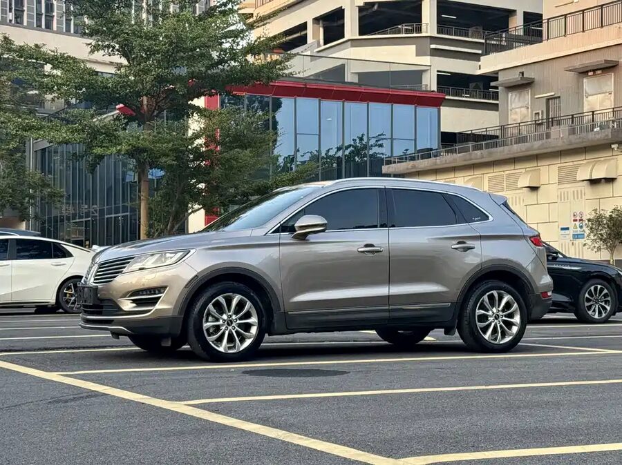 Lincoln MKC, 2018 — фото продавца с che168