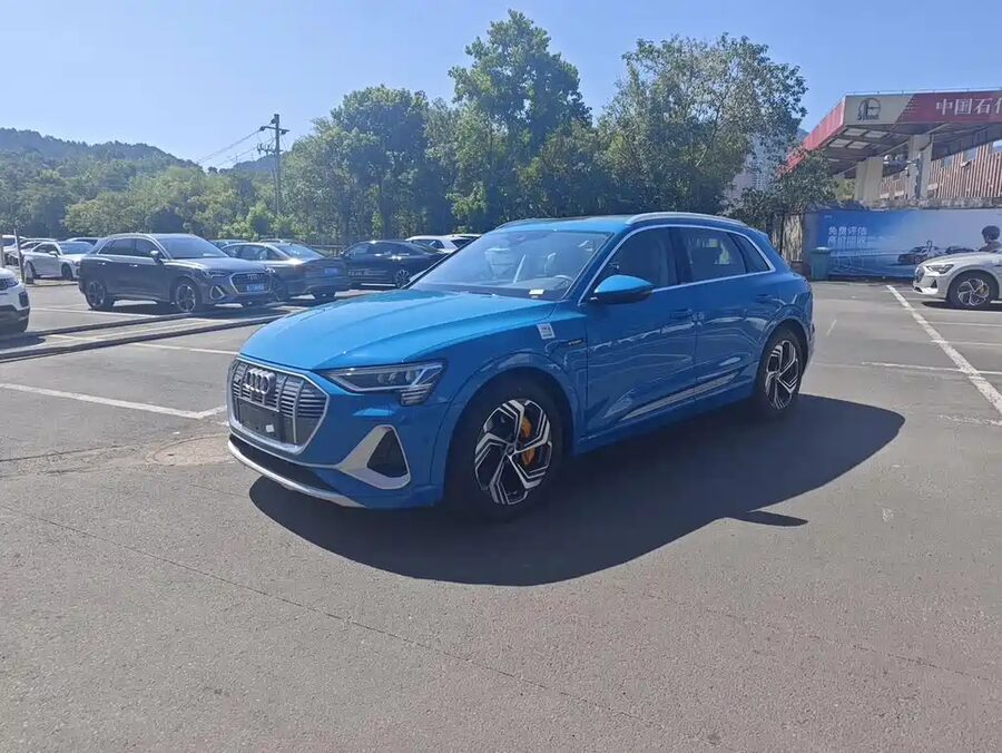 Audi e-tron, 2025 — фото продавца с che168