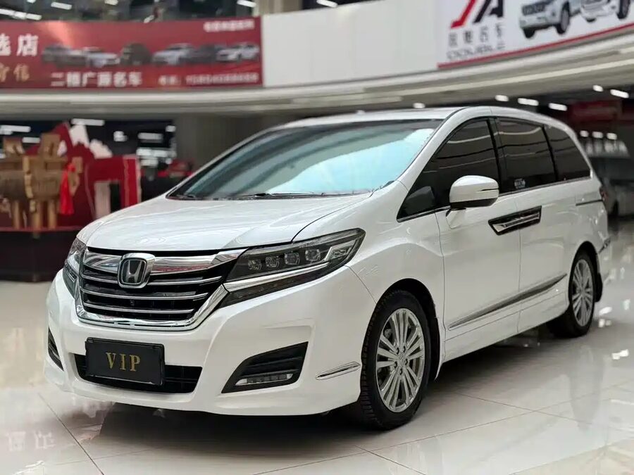 Honda Elysion, 2016 — фото продавца с che168