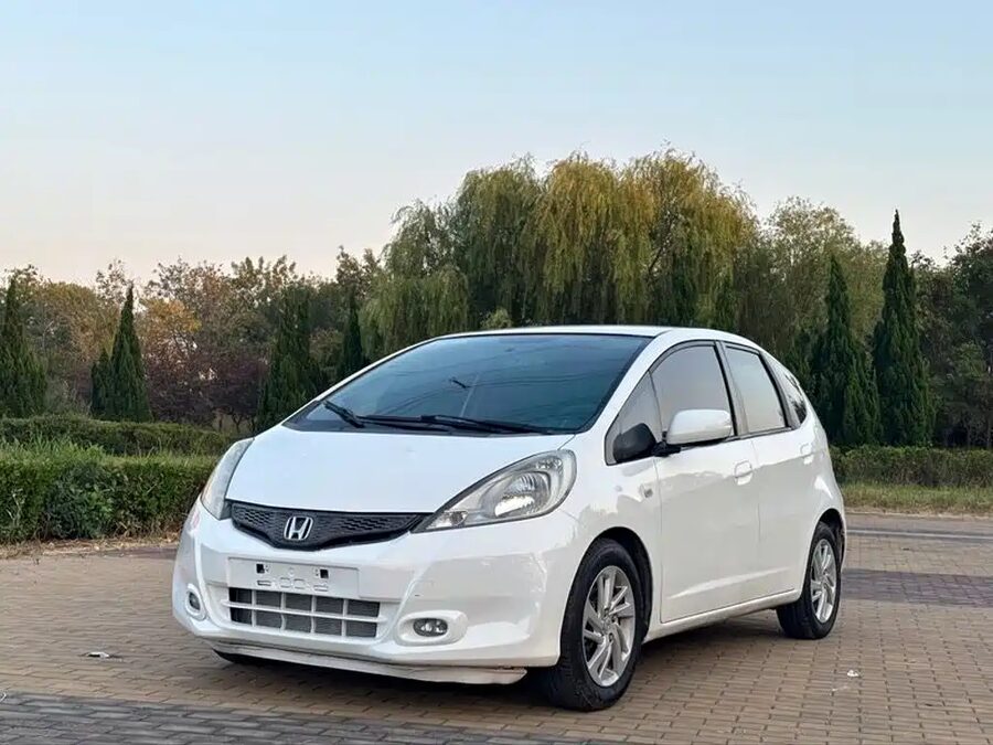 Honda Fit, 2013 — фото продавца с che168