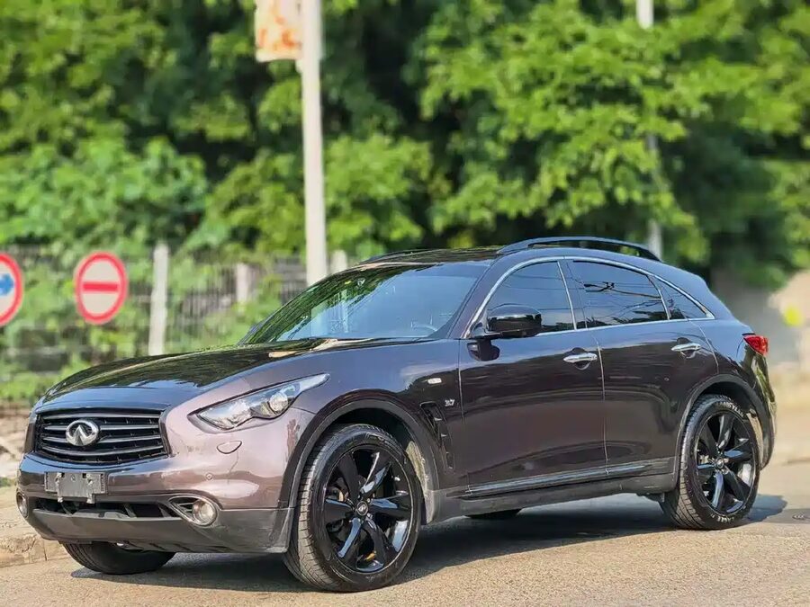 Infiniti QX70, 2016 — фото продавца с che168