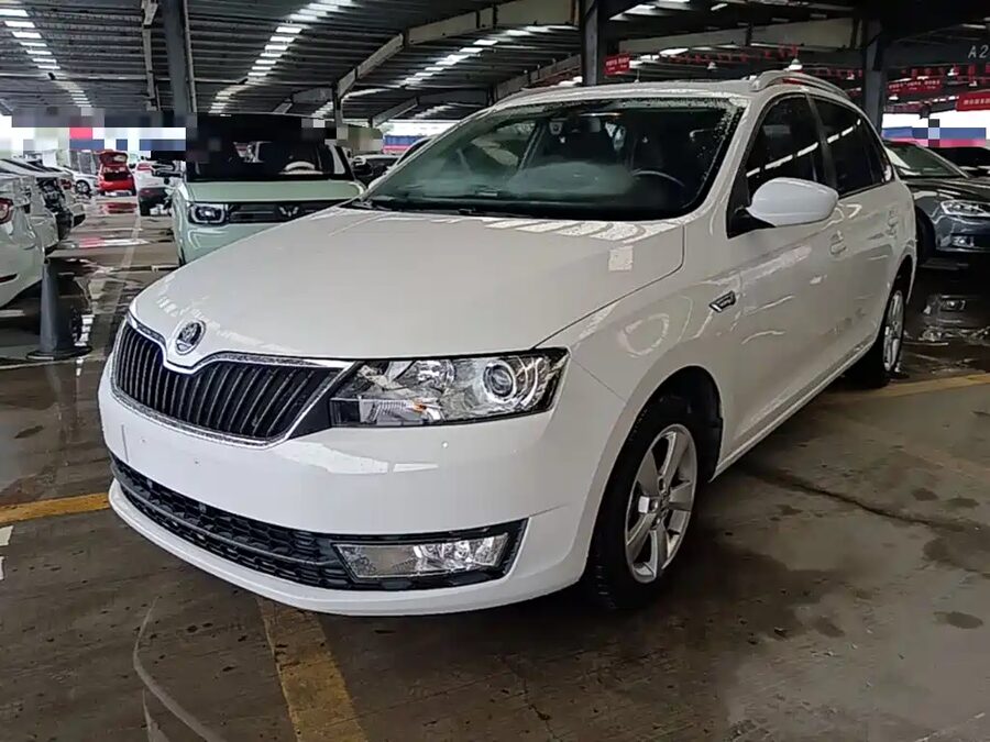 Skoda Rapid Spaceback, 2016 — фото продавца с che168