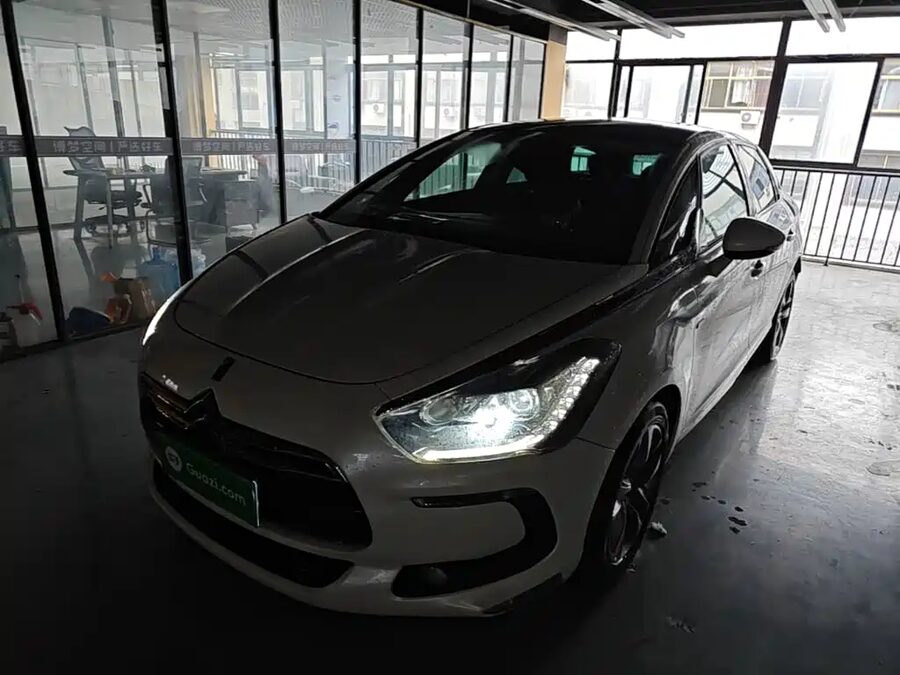 DS DS 5, 2014 — фото продавца с che168