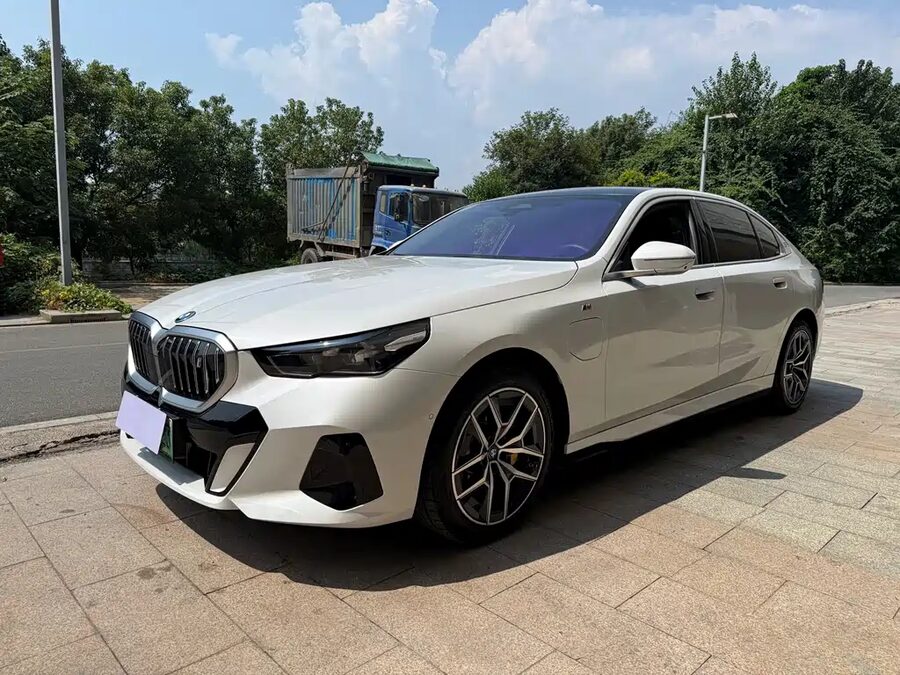 BMW i5, 2024 — фото продавца с che168