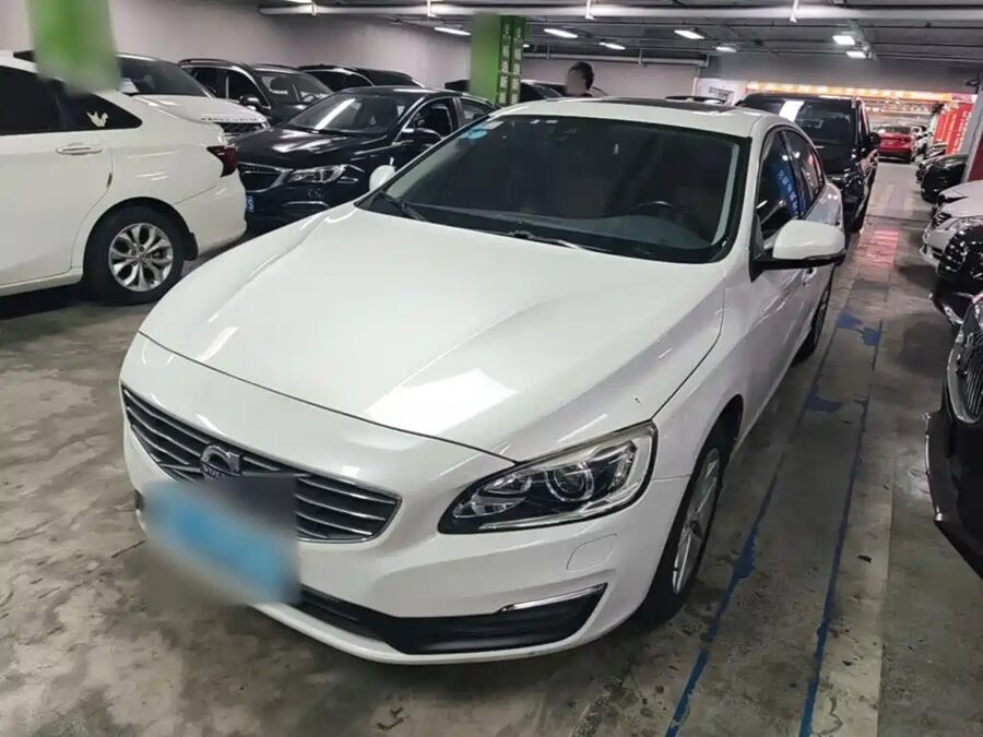 Volvo S60, 2016 — фото продавца с che168