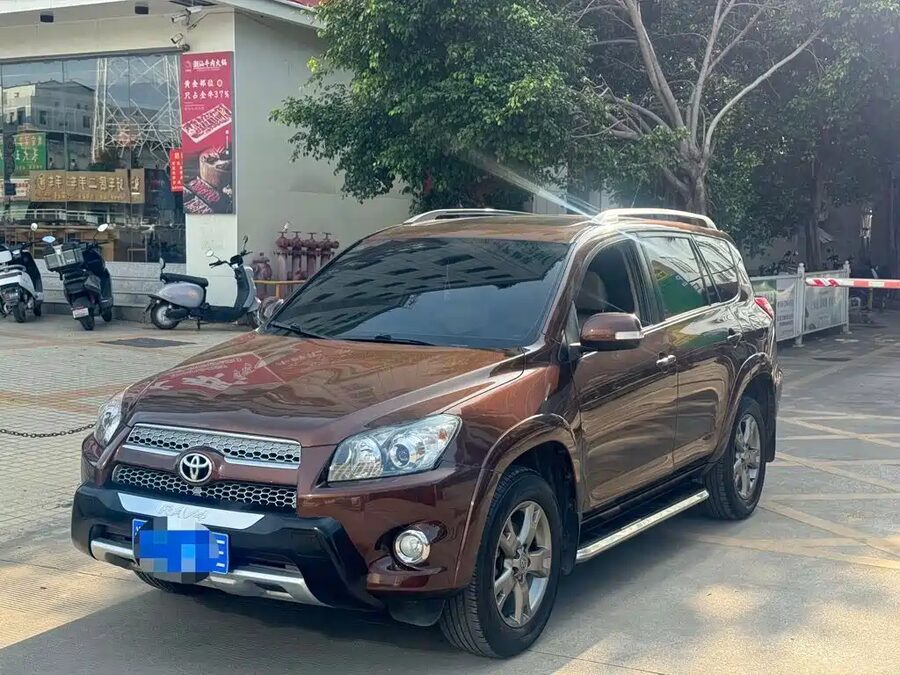 Toyota RAV4, 2013 — фото продавца с che168