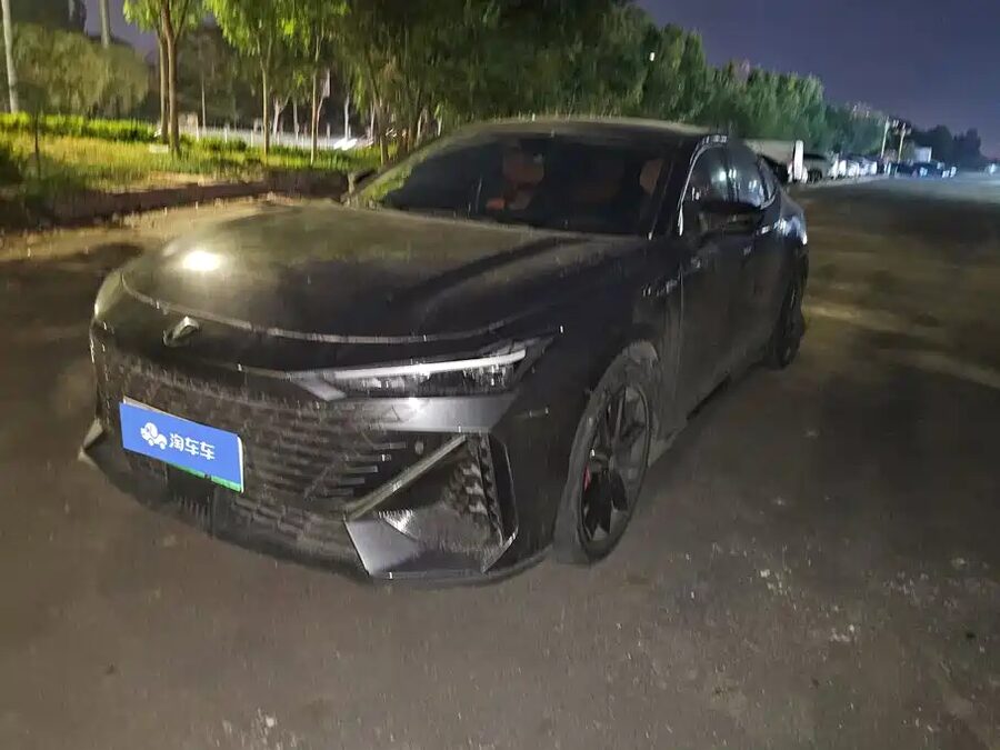 Changan UNI-V iDD, 2023 — фото продавца с che168