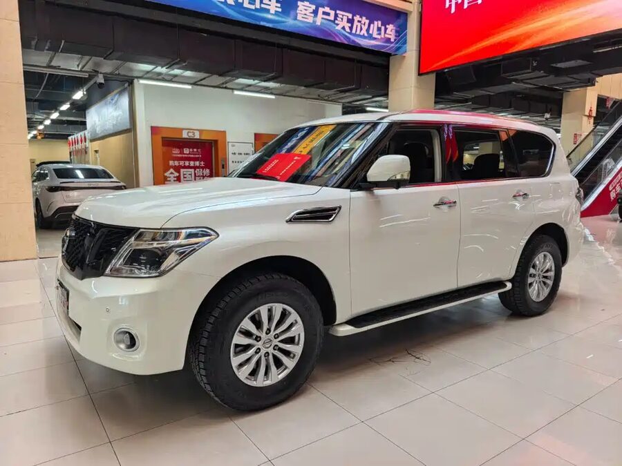 Nissan Patrol, 2018 — фото продавца с che168